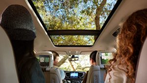 Tech Features in the 2018 Chrysler Pacifica Hybrid in Alhambra, CA