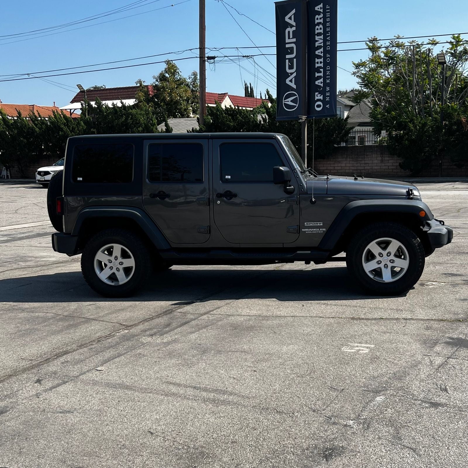 2016 Jeep Wrangler Unlimited Sport