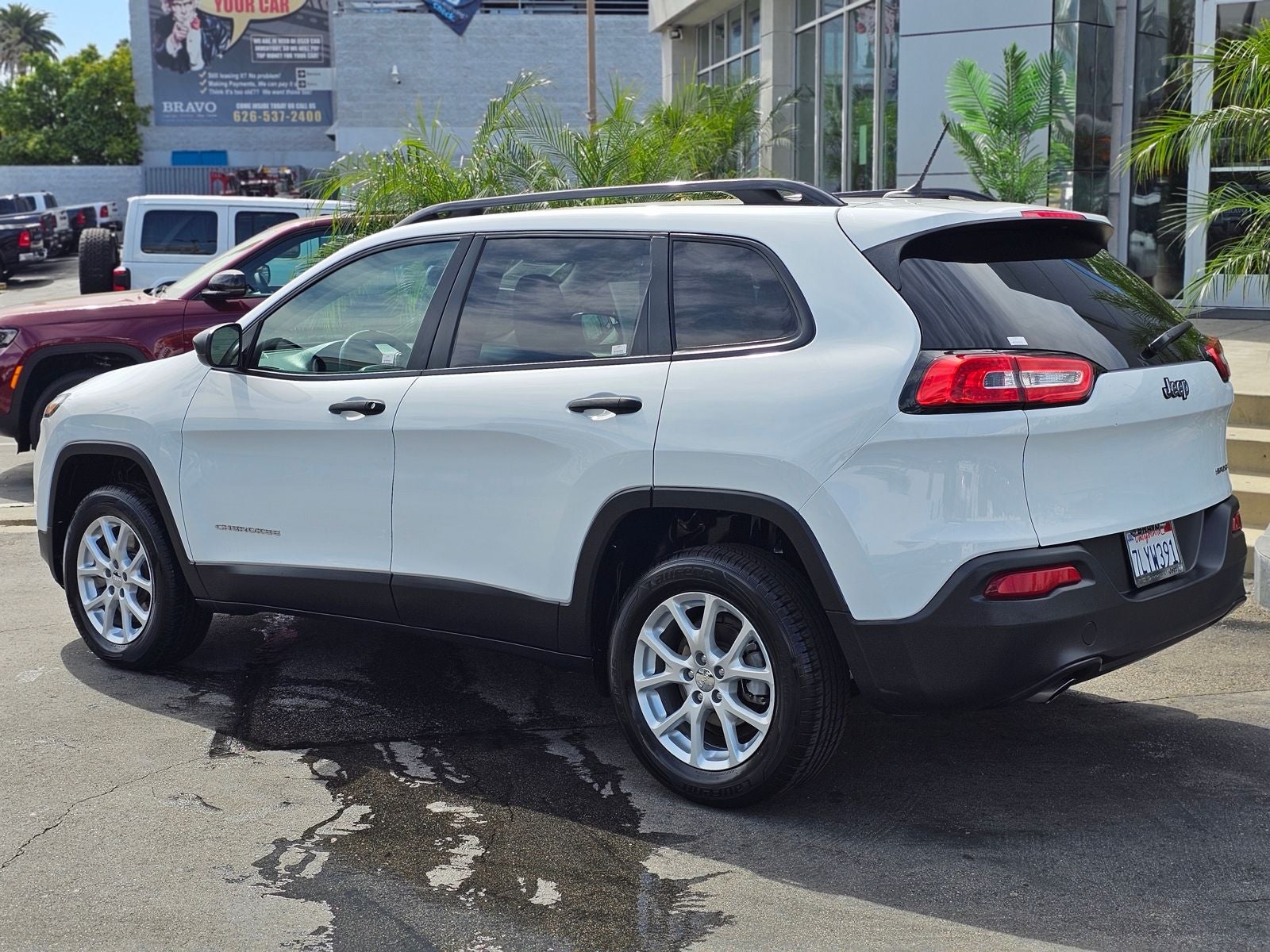 2015 Jeep Cherokee Sport