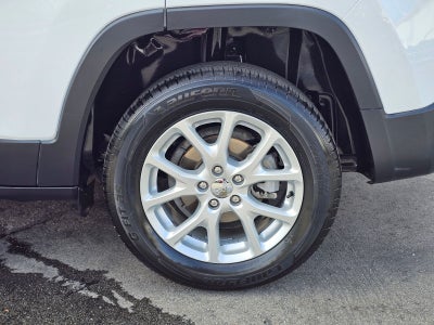 2015 Jeep Cherokee Sport