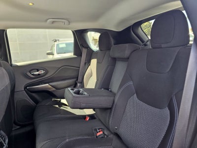 2019 Jeep Cherokee Latitude 4X4 SUV