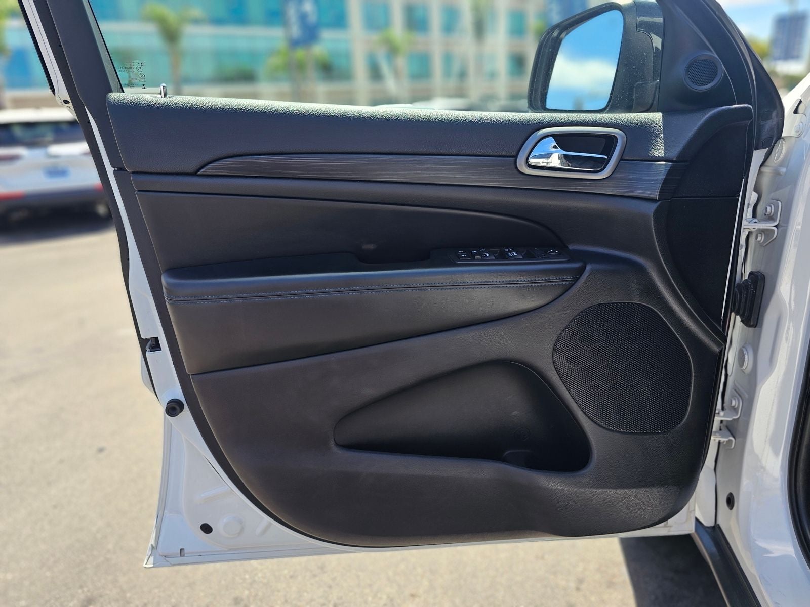2019 Jeep Grand Cherokee Upland Edition 4X2 SUV