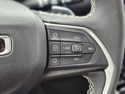 2026 Jeep Grand Cherokee Laredo
