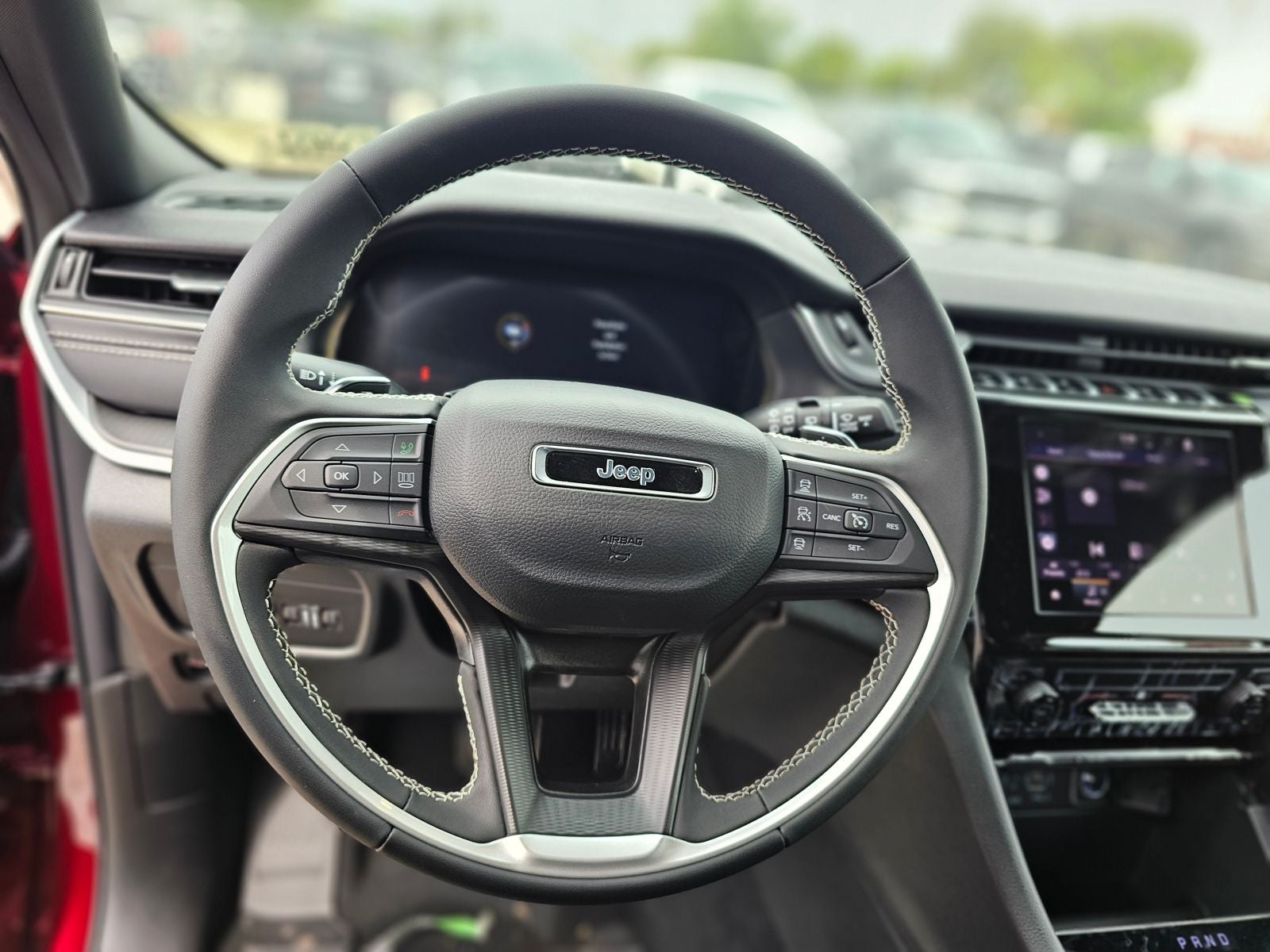 2026 Jeep Grand Cherokee Laredo