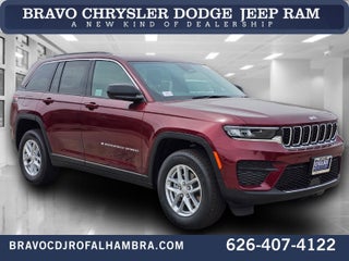 2026 Jeep Grand Cherokee Laredo