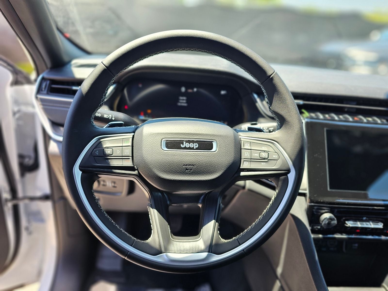 2026 Jeep Grand Cherokee Laredo