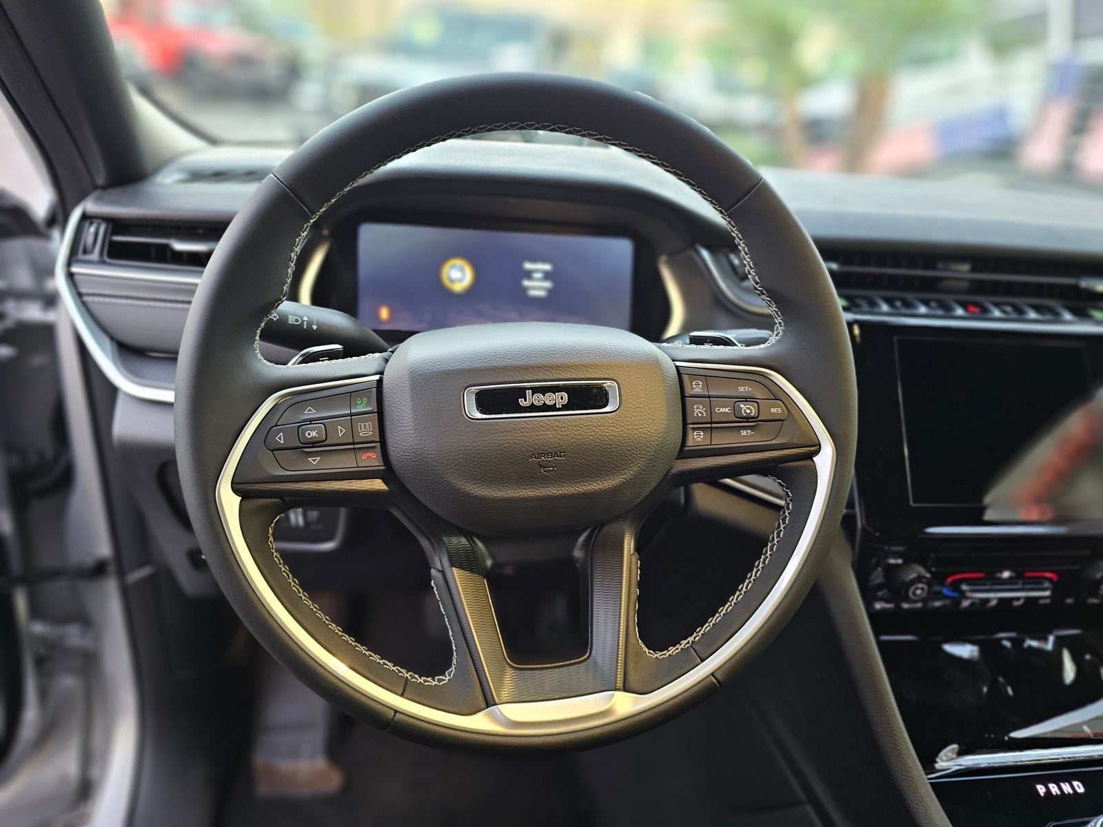 2026 Jeep Grand Cherokee Laredo