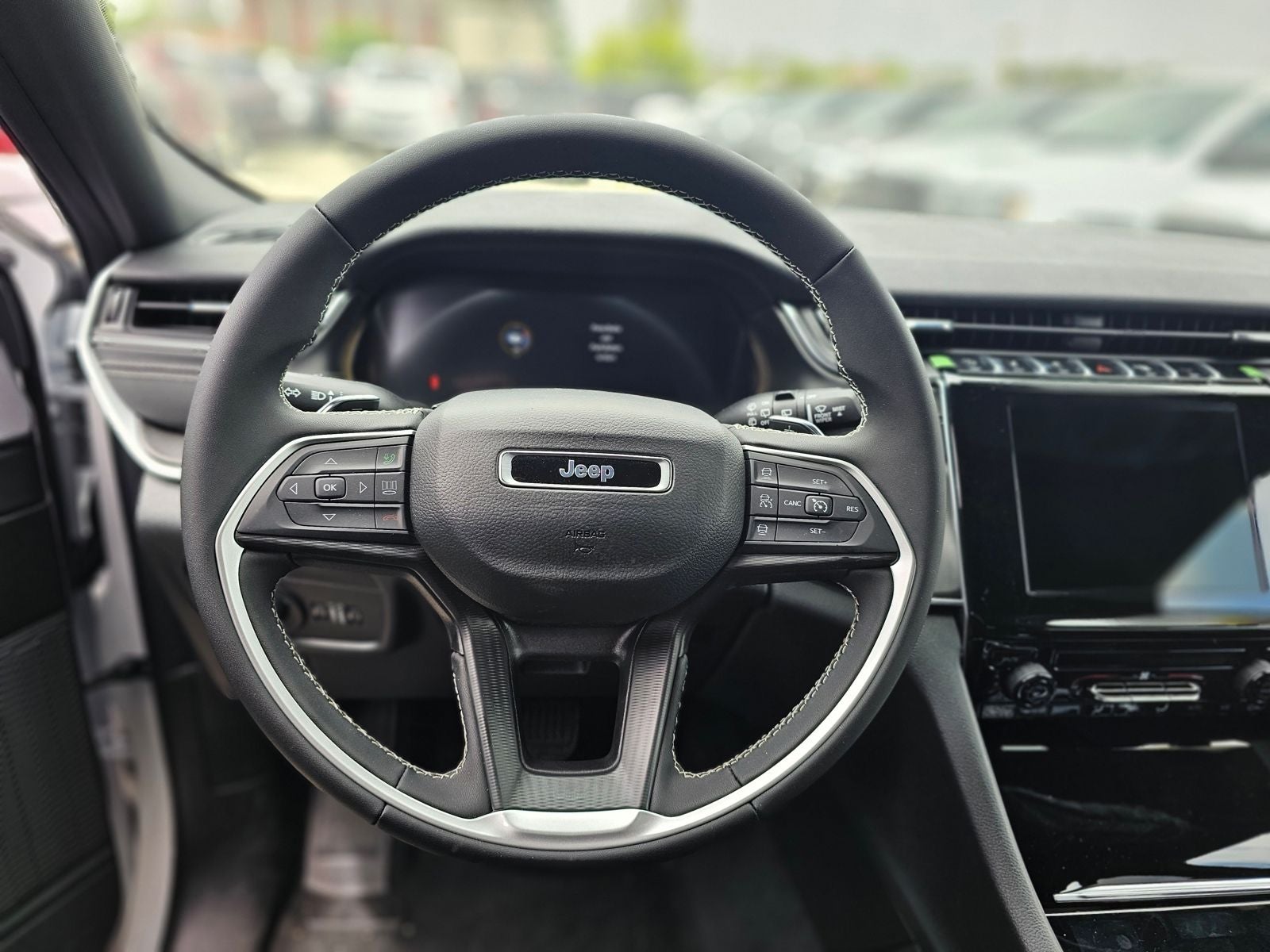 2026 Jeep Grand Cherokee Laredo