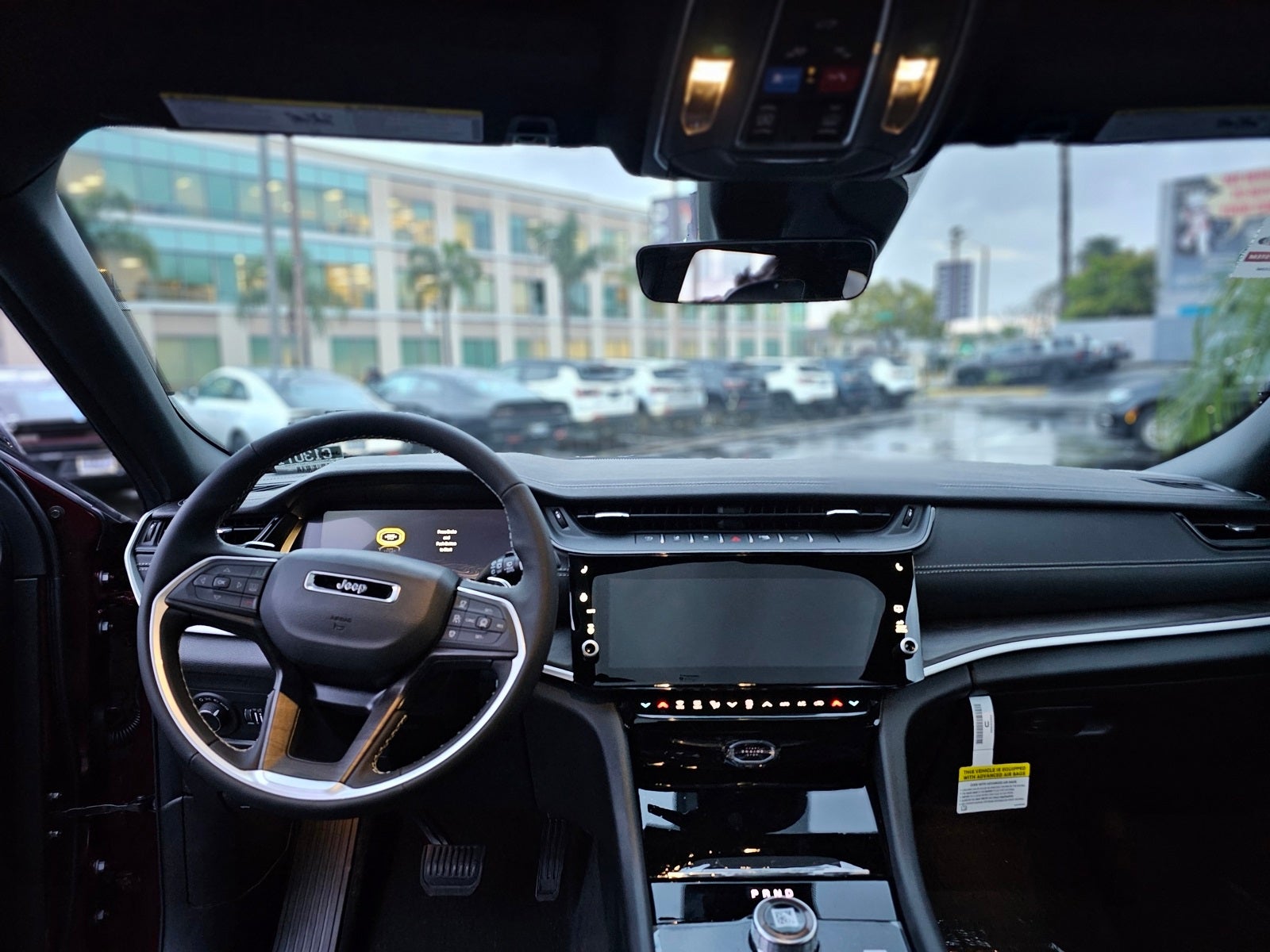 2026 Jeep Grand Cherokee Laredo