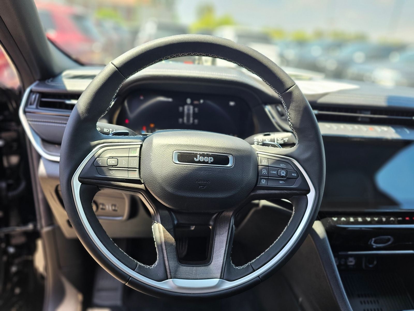 2026 Jeep Grand Cherokee Laredo Altitude