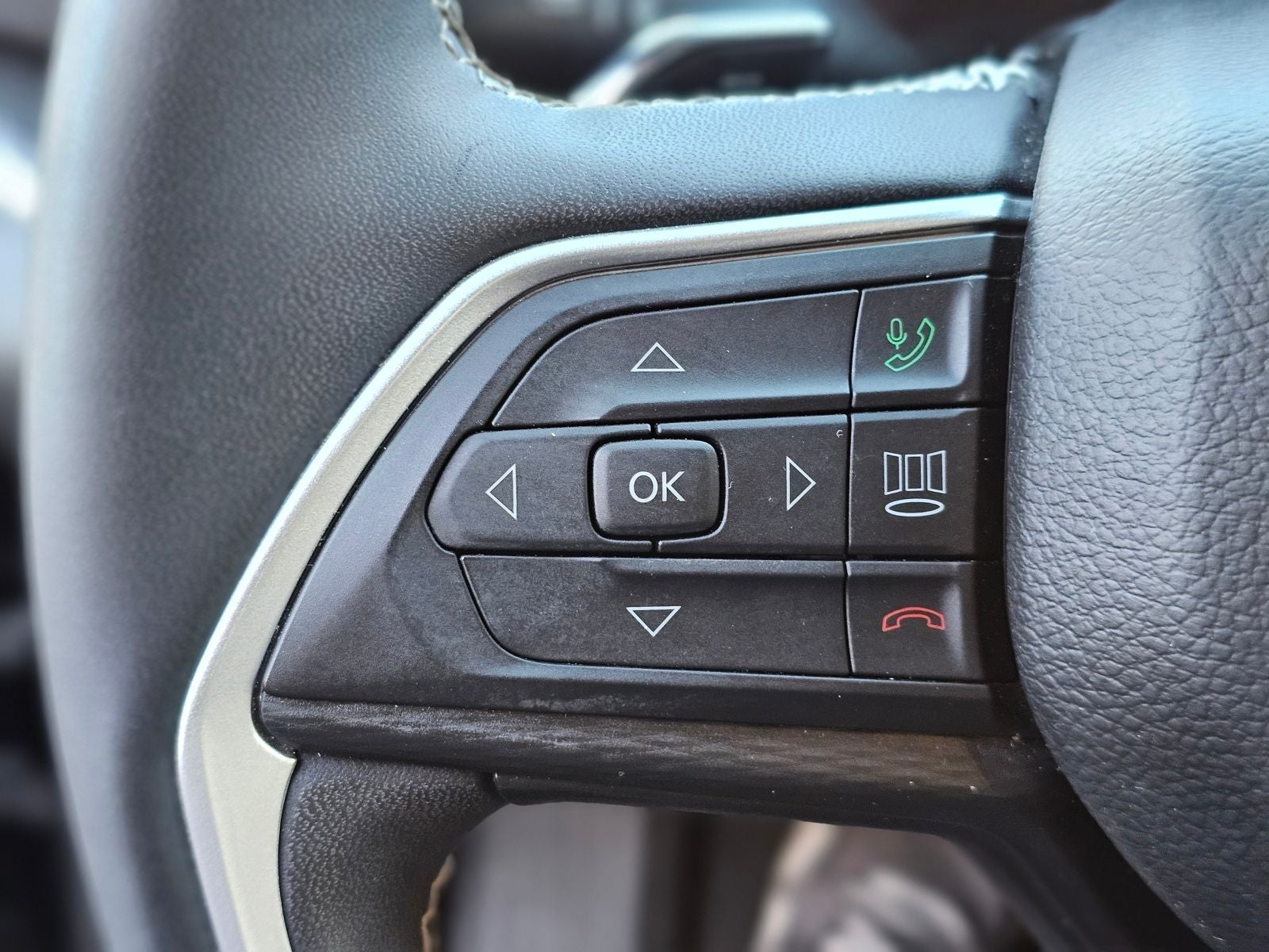 2023 Jeep Grand Cherokee Altitude X