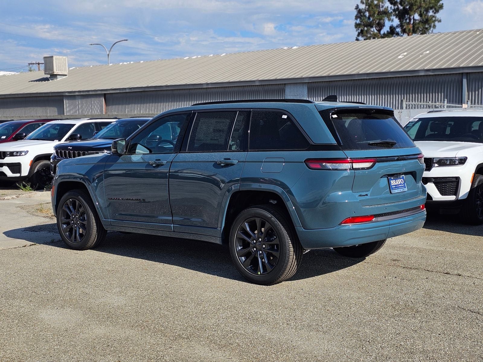 2026 Jeep Grand Cherokee Limited Reserve