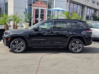 2027 Jeep Grand Cherokee Limited 2 ROW SUV