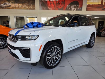 2026 Jeep Grand Cherokee Summit