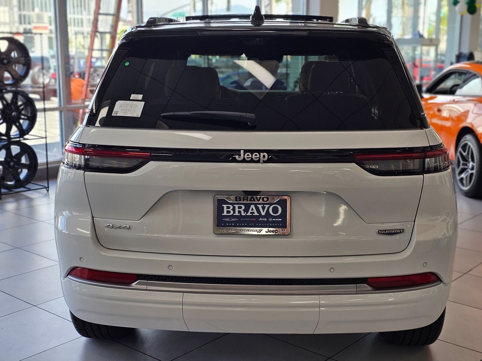 2026 Jeep Grand Cherokee Summit