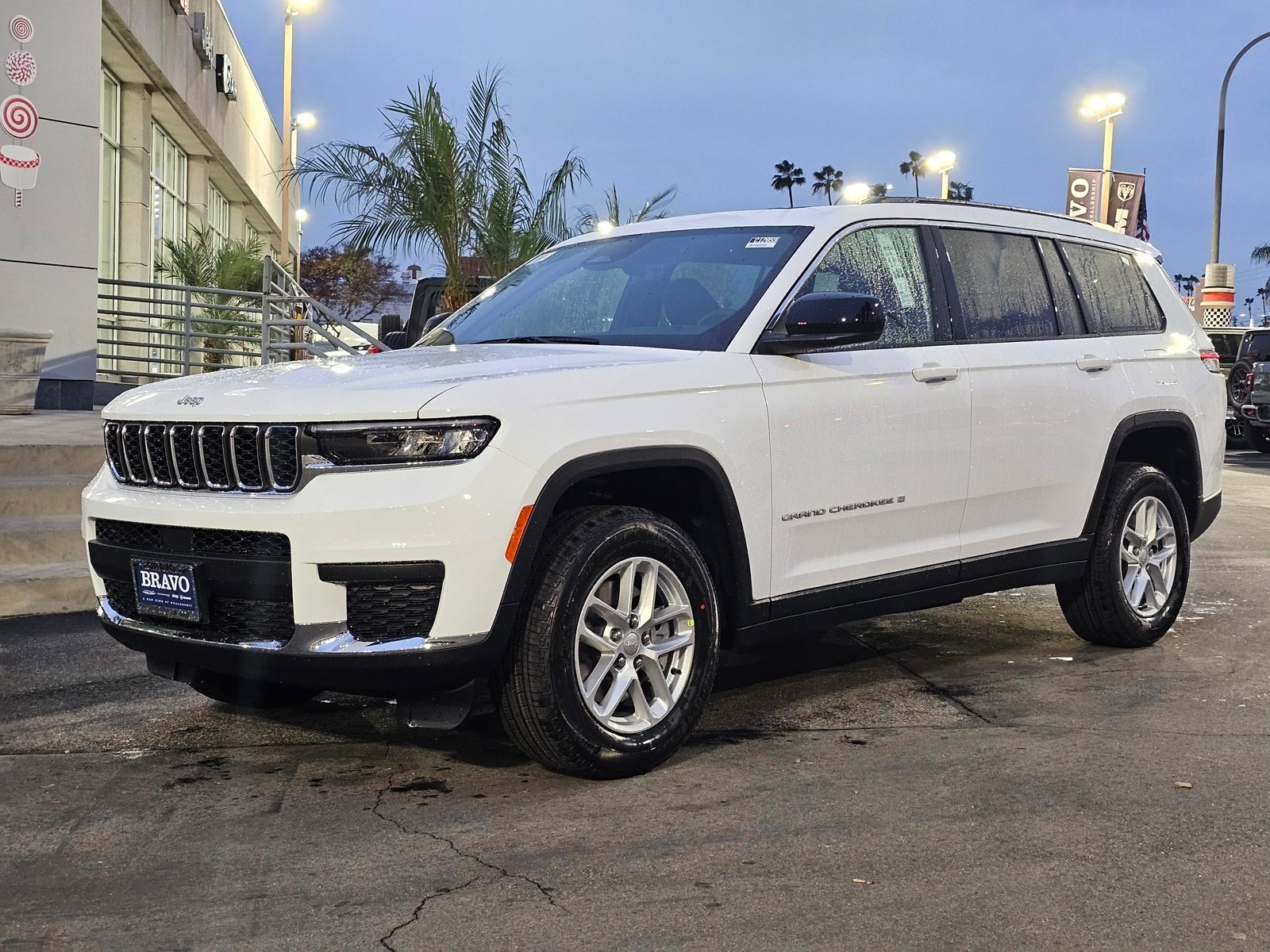 2025 Jeep Grand Cherokee L Laredo