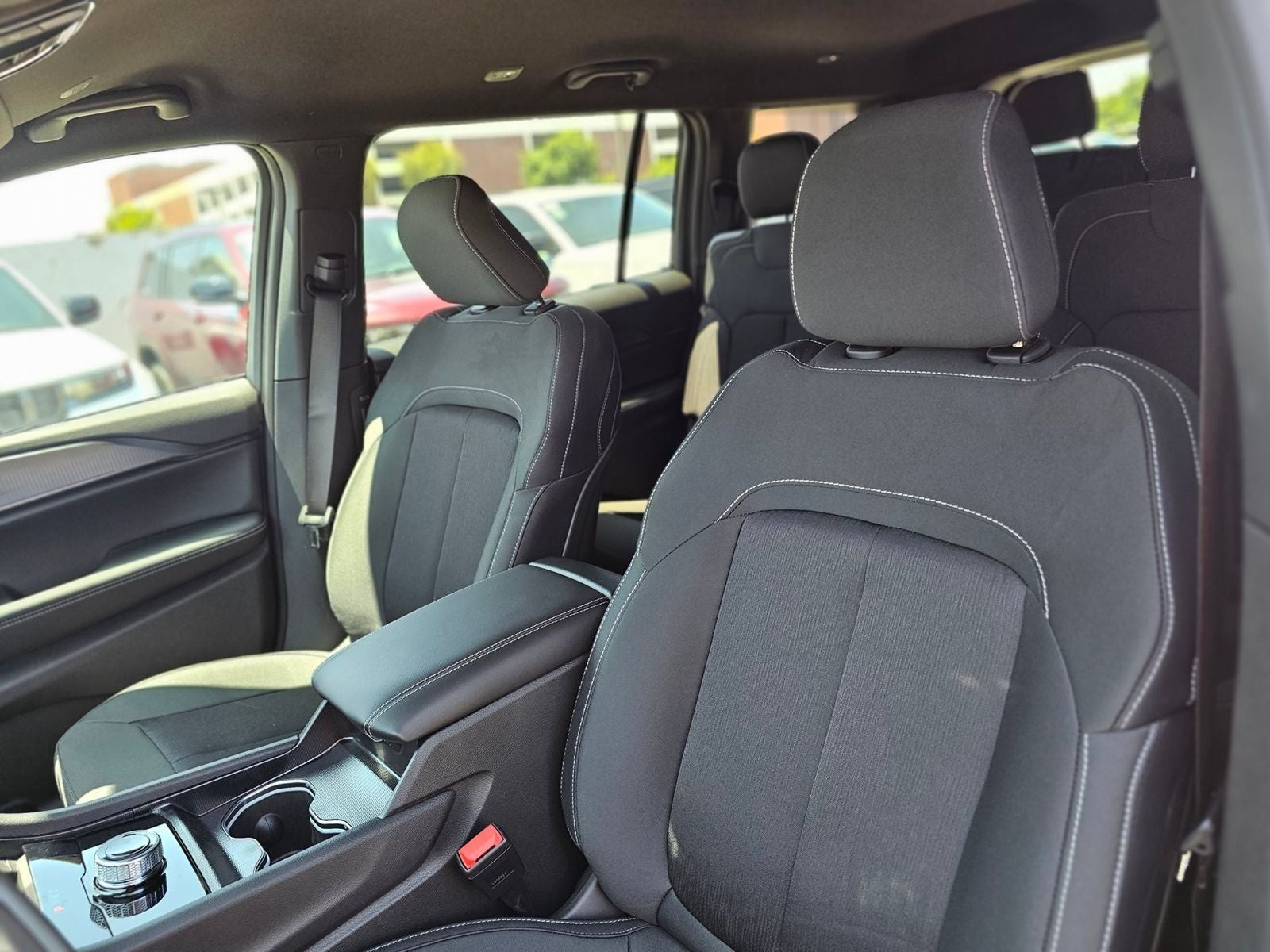 2026 Jeep Grand Cherokee L Laredo