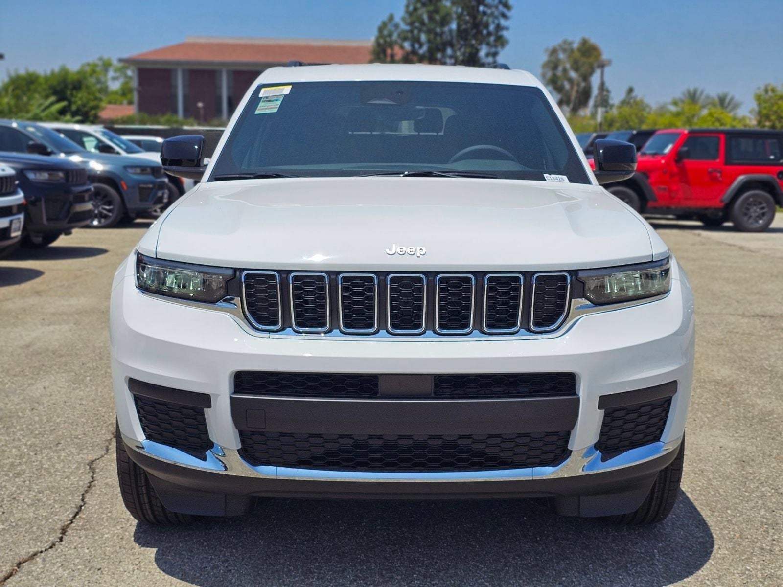 2026 Jeep Grand Cherokee L Laredo