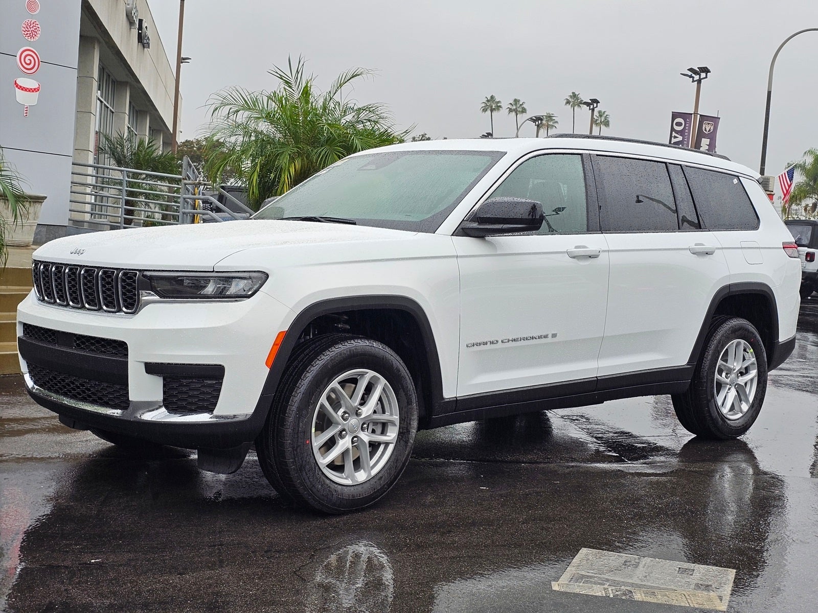 2025 Jeep Grand Cherokee L Laredo