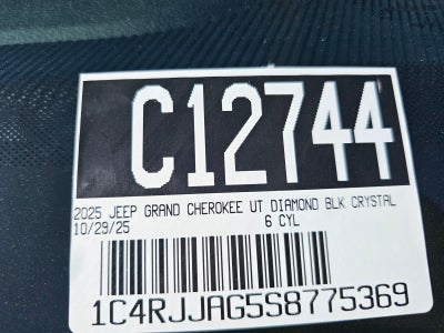 2025 Jeep Grand Cherokee L Laredo