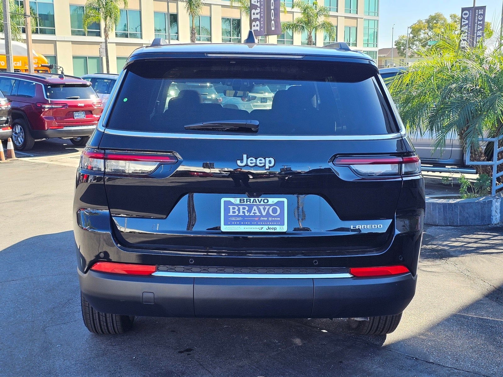 2025 Jeep Grand Cherokee L Laredo