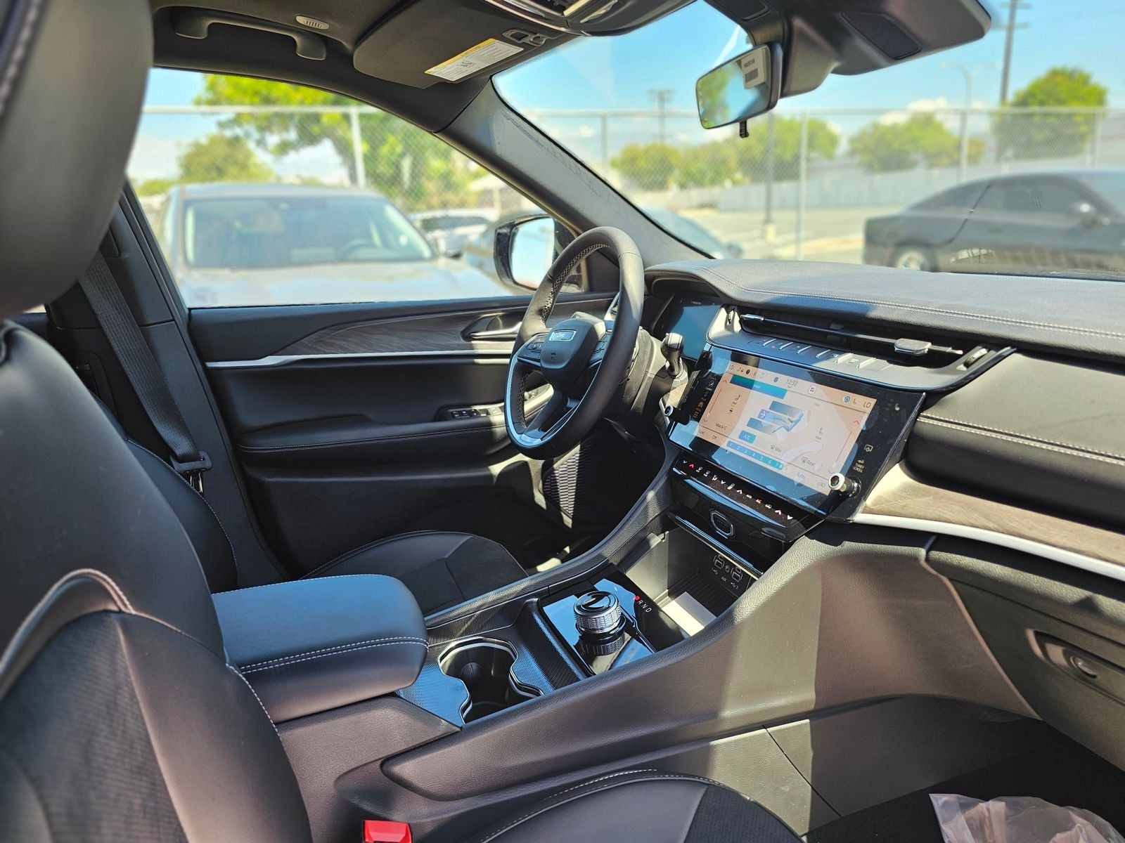 2026 Jeep Grand Cherokee L Laredo