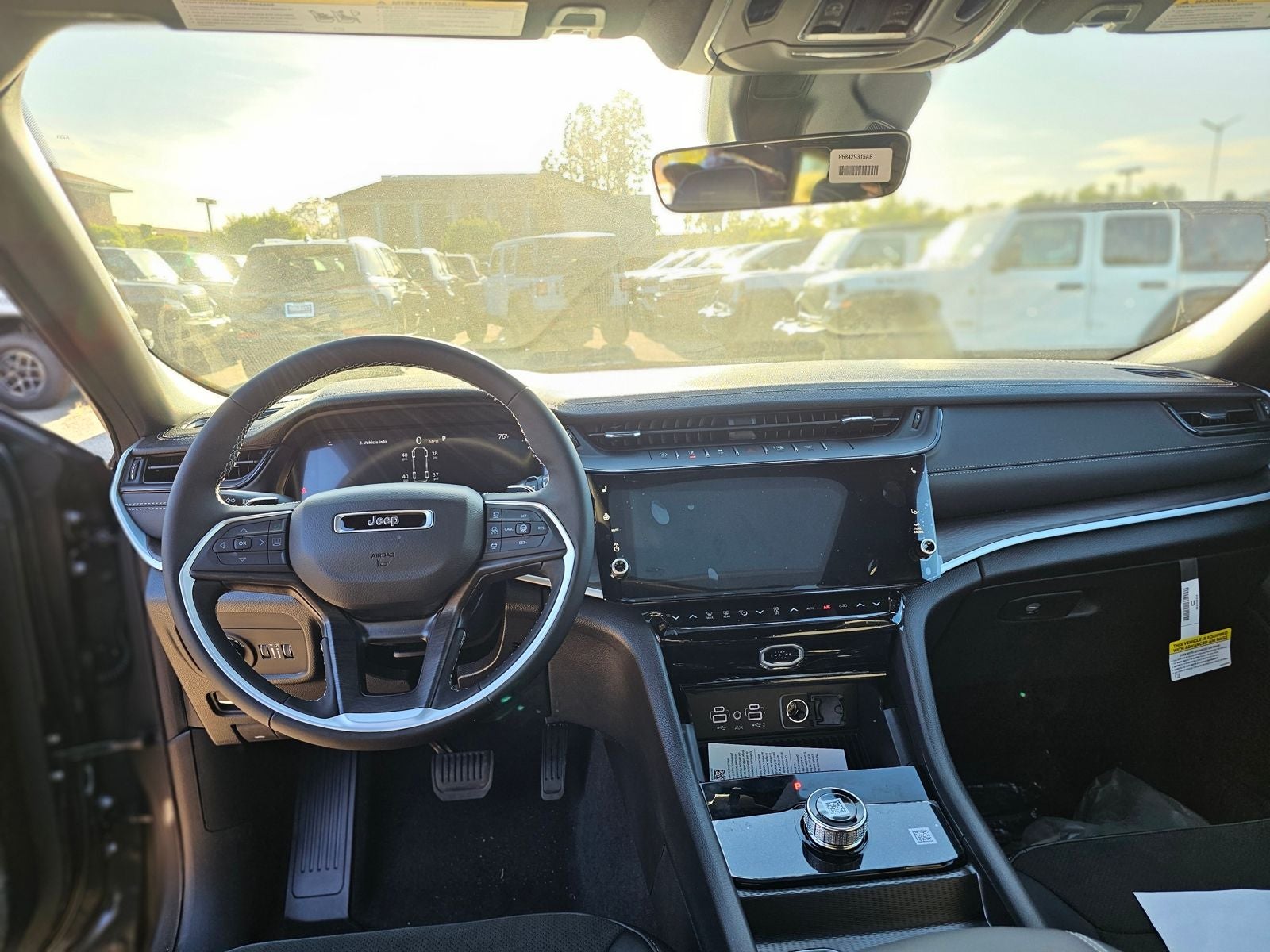 2026 Jeep Grand Cherokee L Laredo