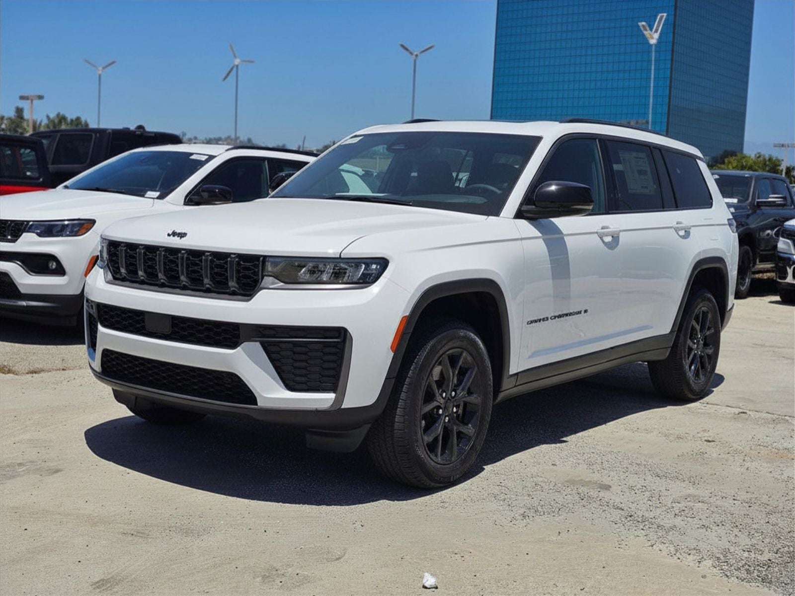 2026 Jeep Grand Cherokee L Laredo