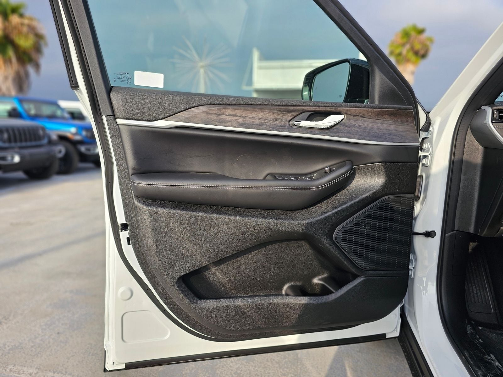 2026 Jeep Grand Cherokee L Altitude