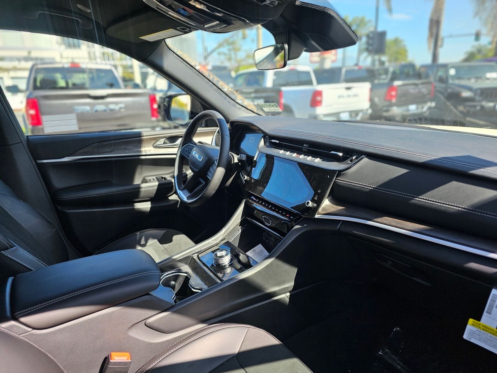 2026 Jeep Grand Cherokee L Laredo