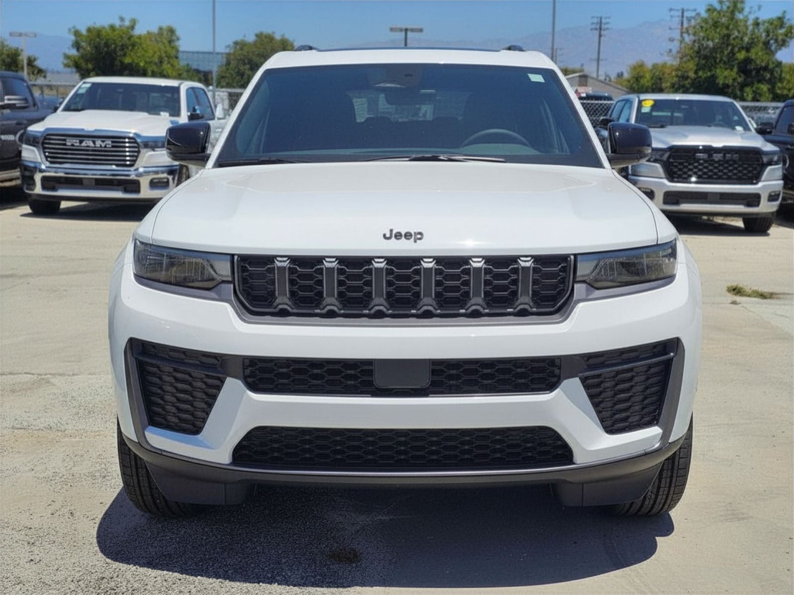 2026 Jeep Grand Cherokee L Altitude
