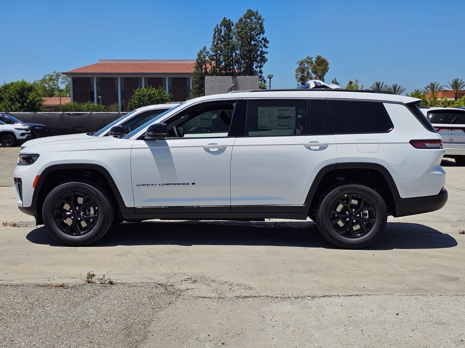 2026 Jeep Grand Cherokee L Altitude