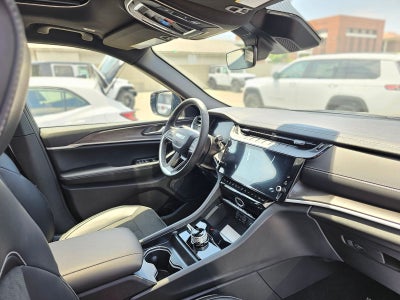 2026 Jeep Grand Cherokee L Laredo