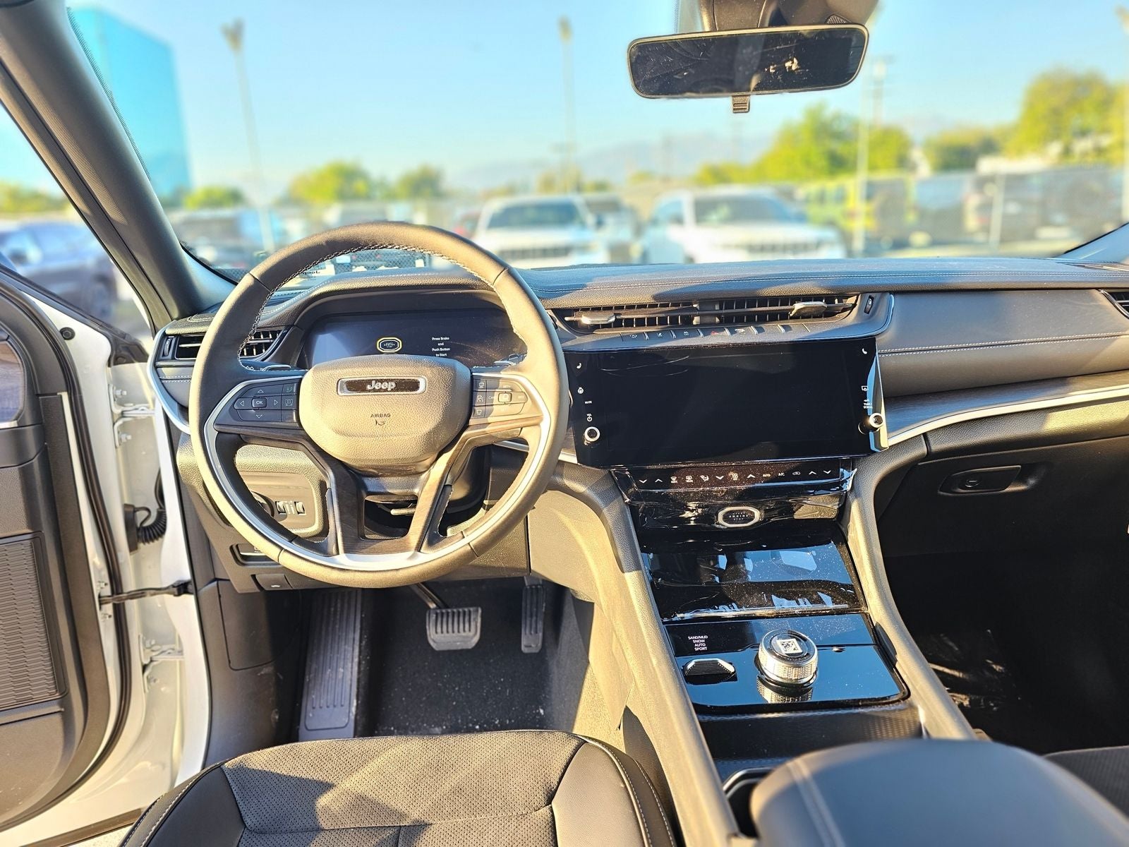 2026 Jeep Grand Cherokee L Laredo