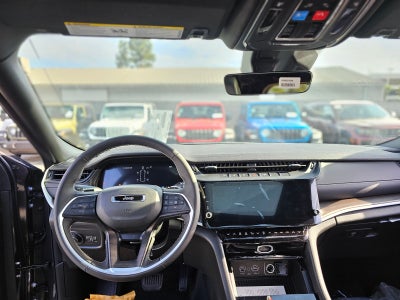 2026 Jeep Grand Cherokee L Laredo