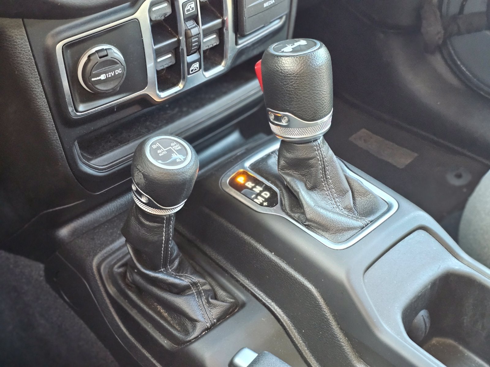 2024 Jeep Wrangler 4-Door Sahara 4xe 4X4 SUV