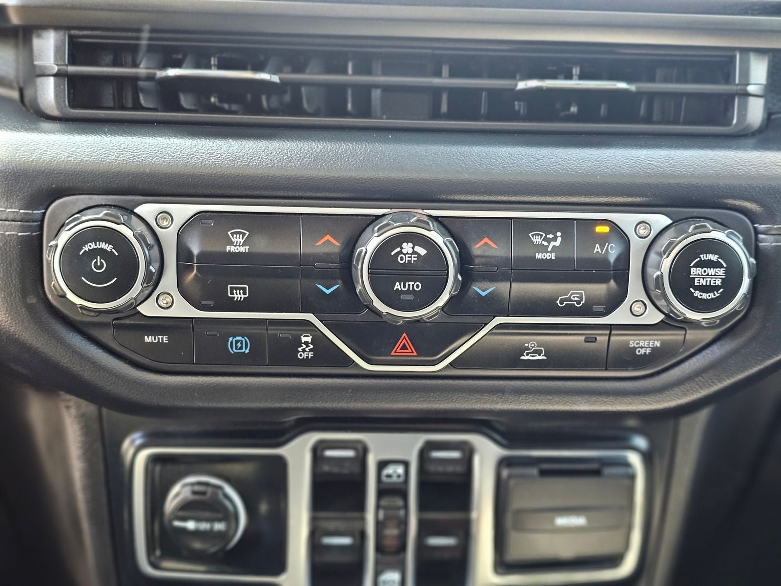 2024 Jeep Wrangler Rubicon 4xe