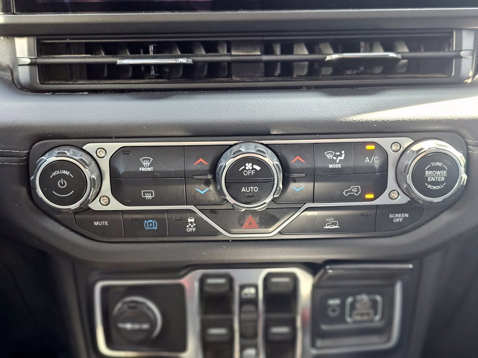 2024 Jeep Wrangler Rubicon 4xe
