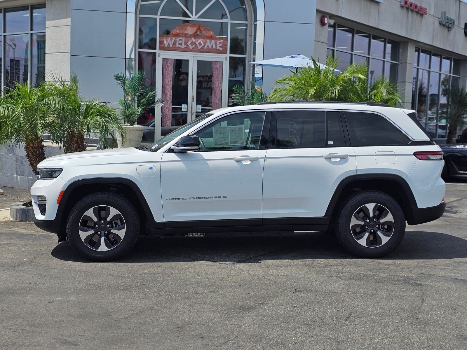 2024 Jeep Grand Cherokee Limited 4xe 4WD SUV