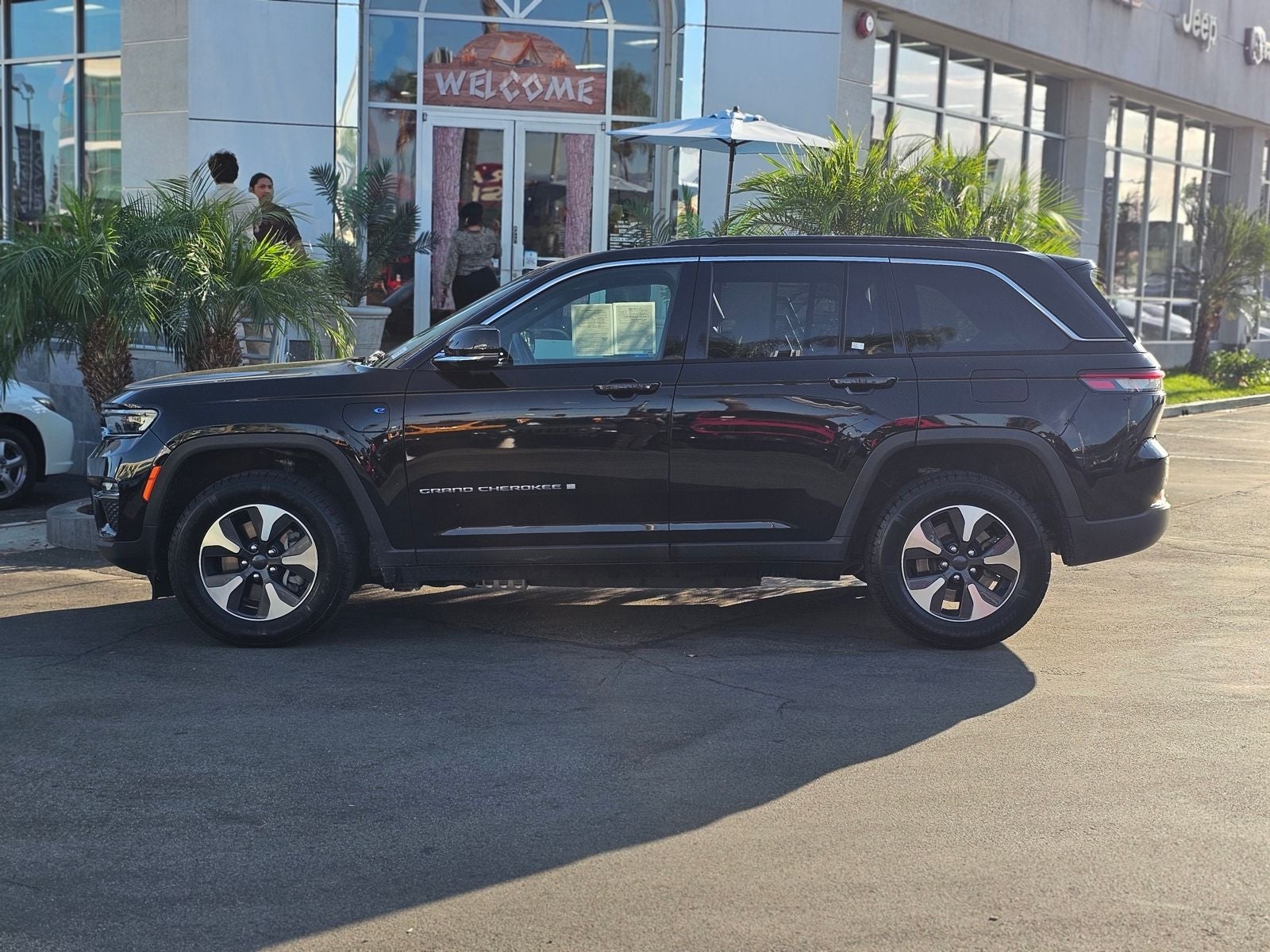 2024 Jeep Grand Cherokee Limited 4xe 4WD SUV
