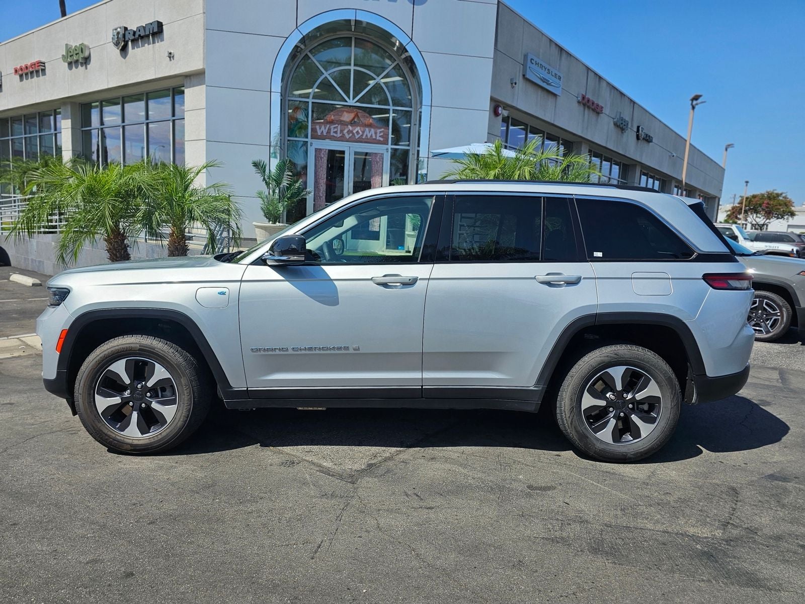 2024 Jeep Grand Cherokee 4xe HYBRID