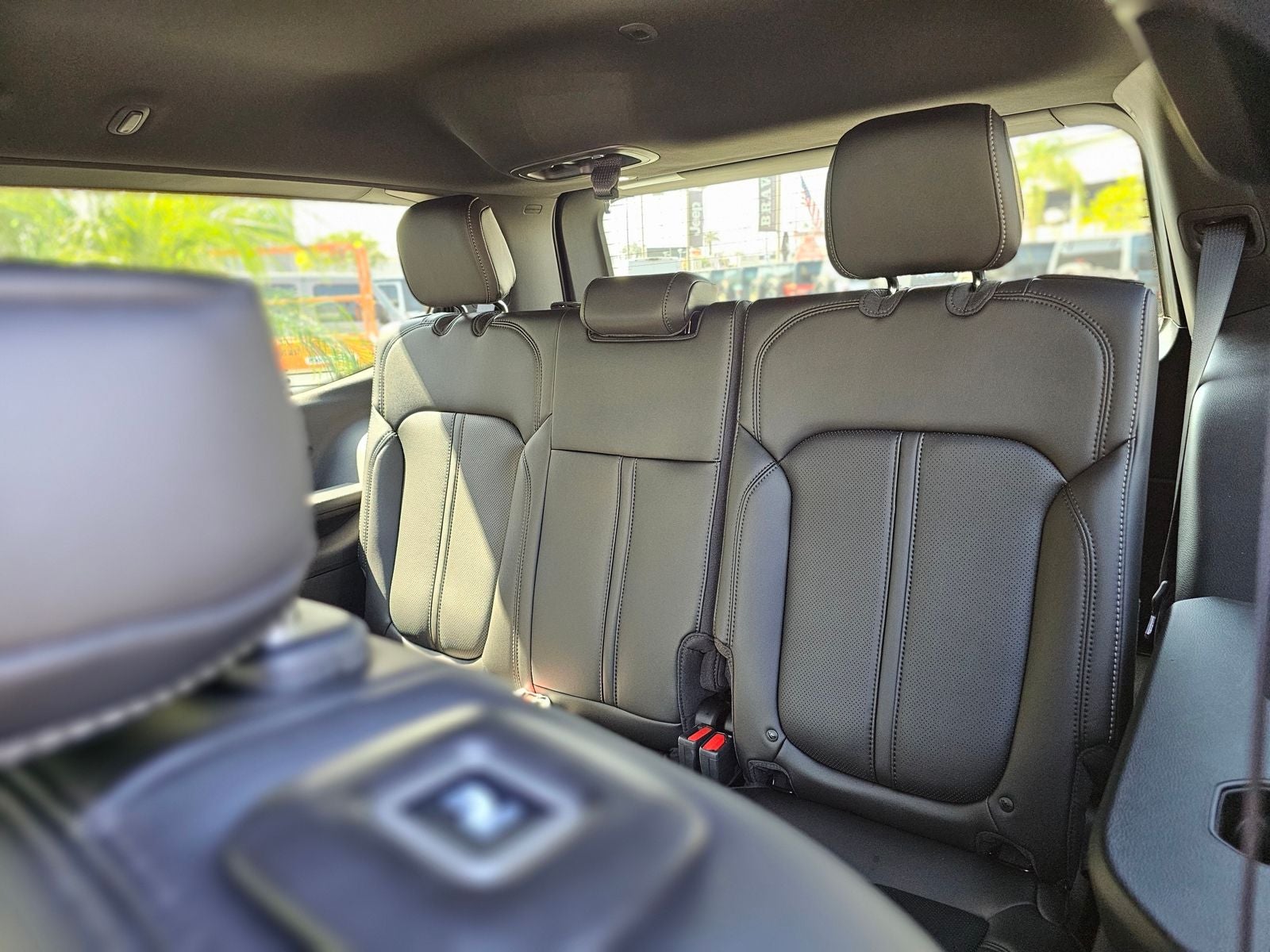 2026 Jeep Grand Wagoneer Base