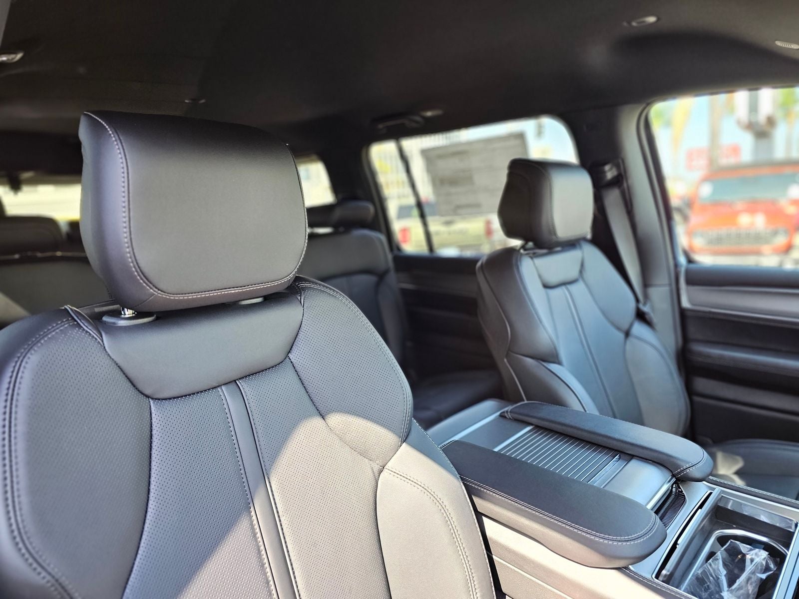 2026 Jeep Grand Wagoneer Base