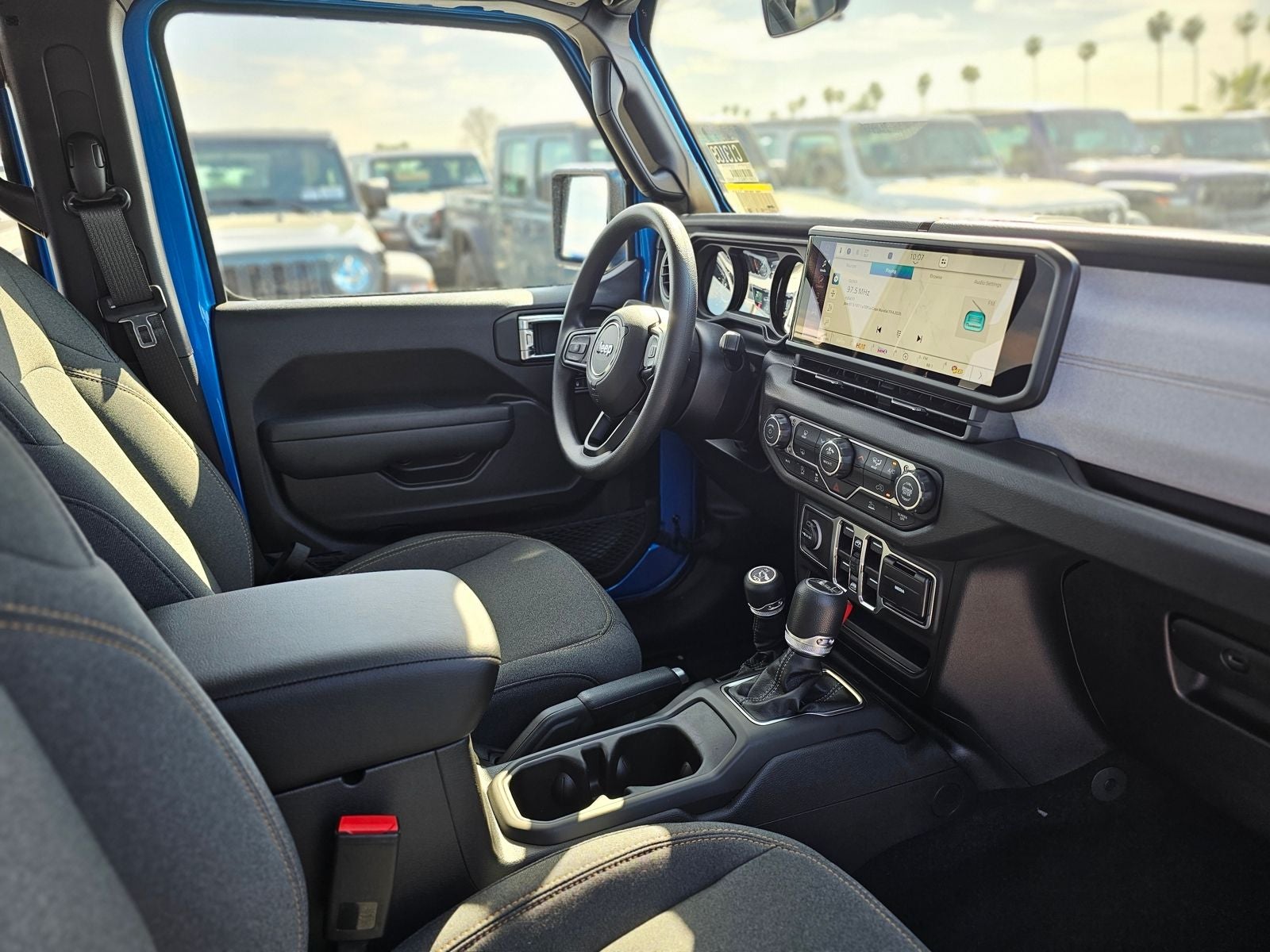 2026 Jeep Gladiator Sport