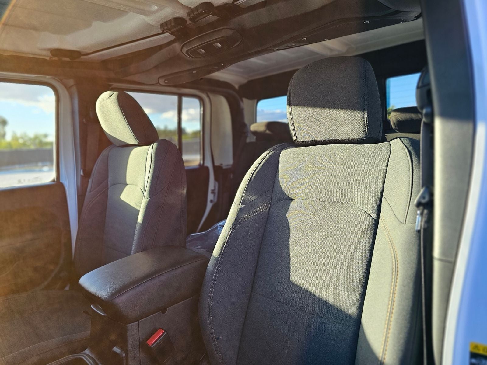 2026 Jeep Gladiator Willys