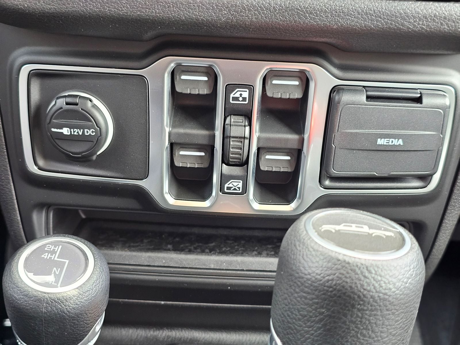 2026 Jeep Gladiator Sport S - Photo 14