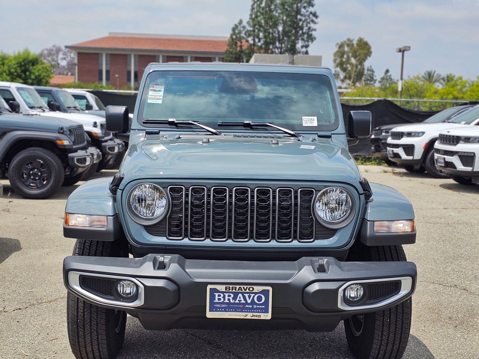2026 Jeep Gladiator Sport S - Photo 2