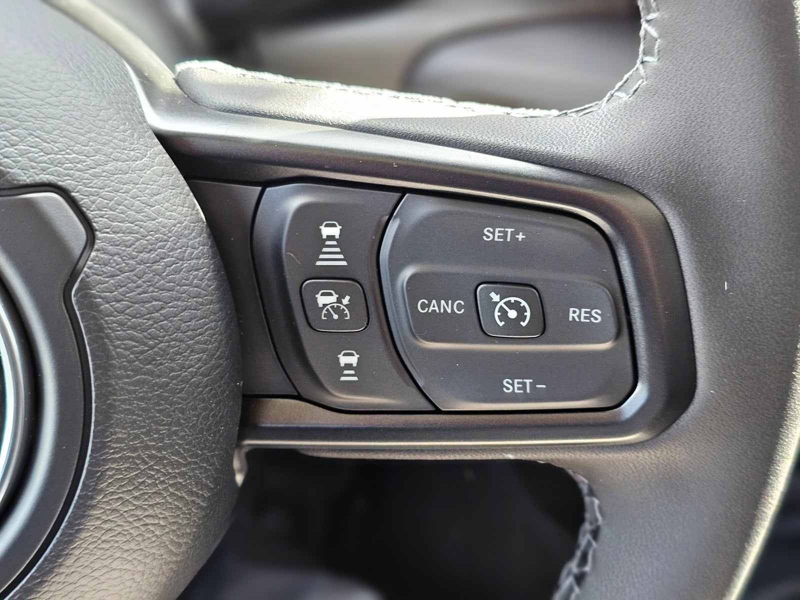 2026 Jeep Gladiator Sahara