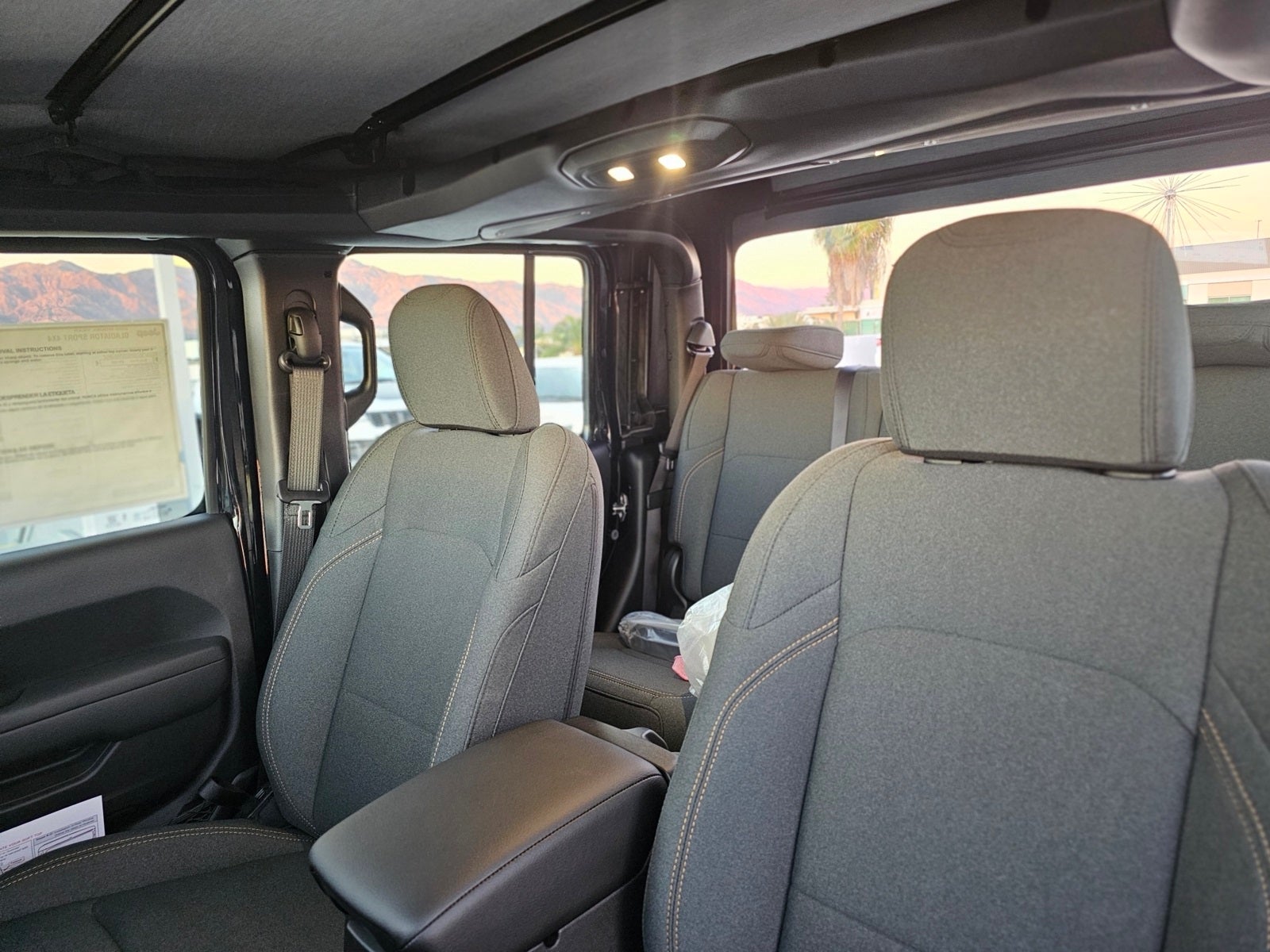 2026 Jeep Gladiator Sport