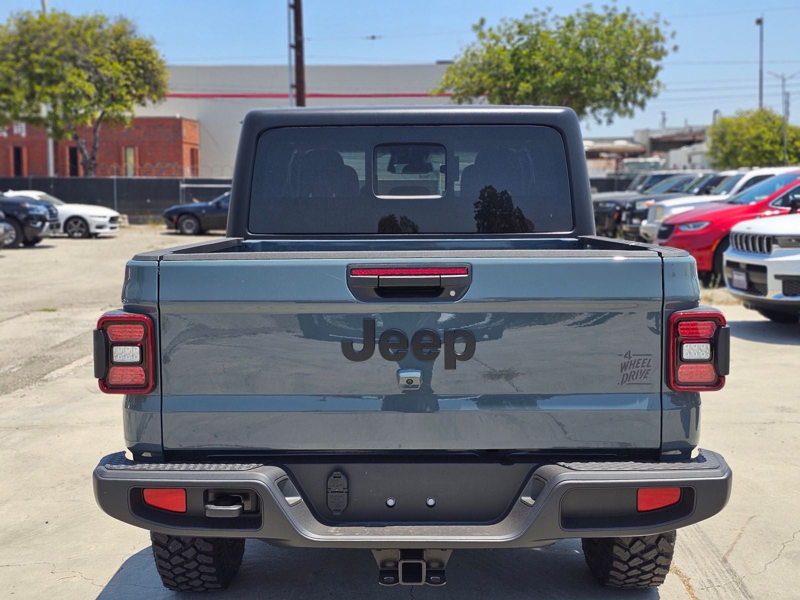 2026 Jeep Gladiator Willys